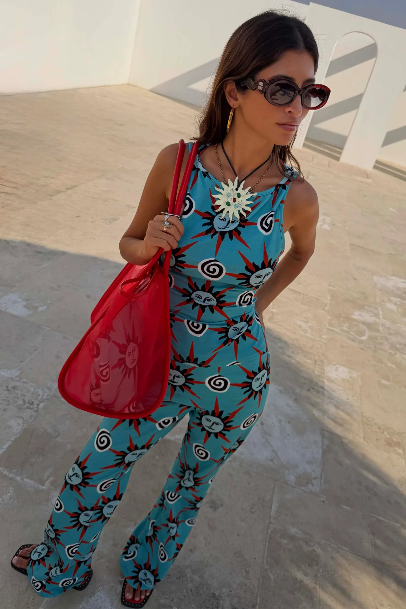 1000-red-wiggle-arm-acetate-sunglasses-8.webp Red Wiggle Arm Acetate Sunglasses