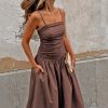 1375-dir-1679091c5a88-6-variation-6.jpg Chocolate Lola Mid-axi Dress