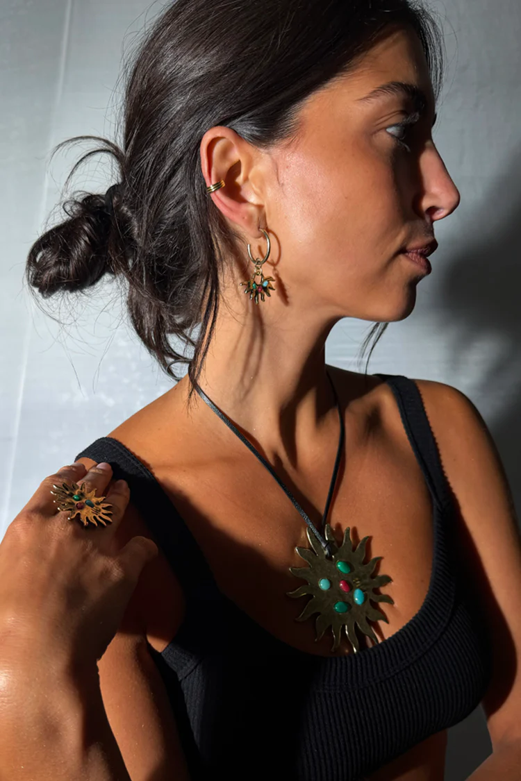 1424-deloris-sun-hoop-earrings-3.webp Deloris Sun Hoop Earrings