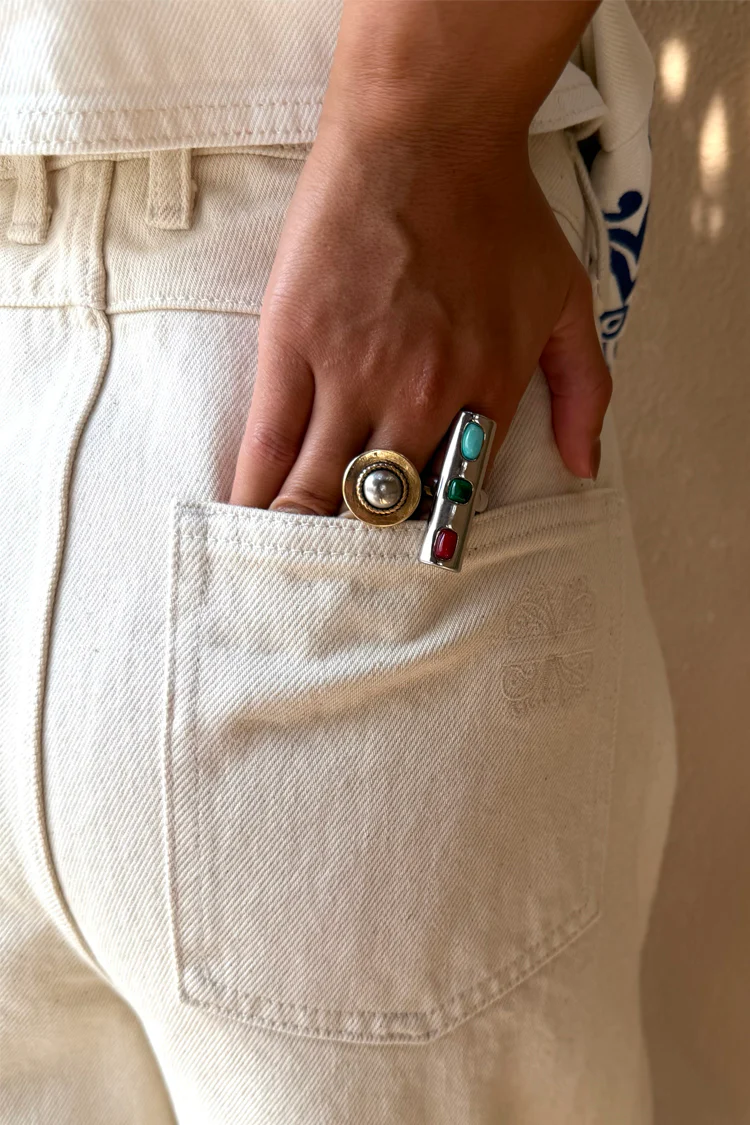 1431-deloris-silver-circle-ring-3.webp Deloris Silver Circle Ring