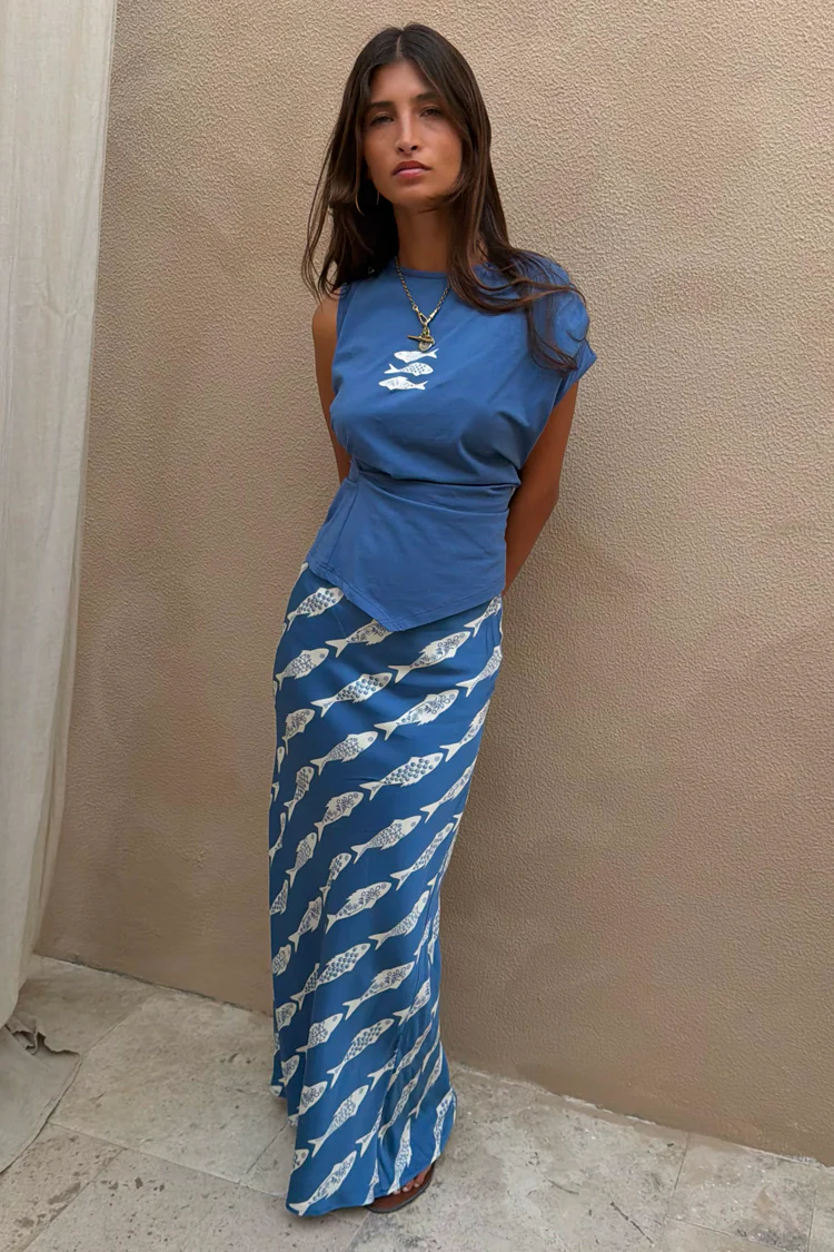 1780-blue-marina-a-symmetric-top-3.webp Blue Marina A-Symmetric Top