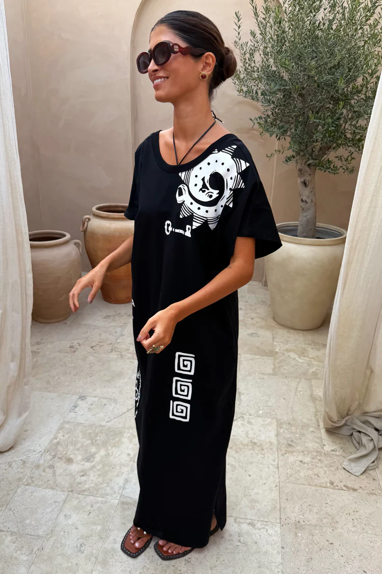 2104-black-dolce-vita-t-shirt-dress-11.webp Black Dolce Vita T-Shirt Dress