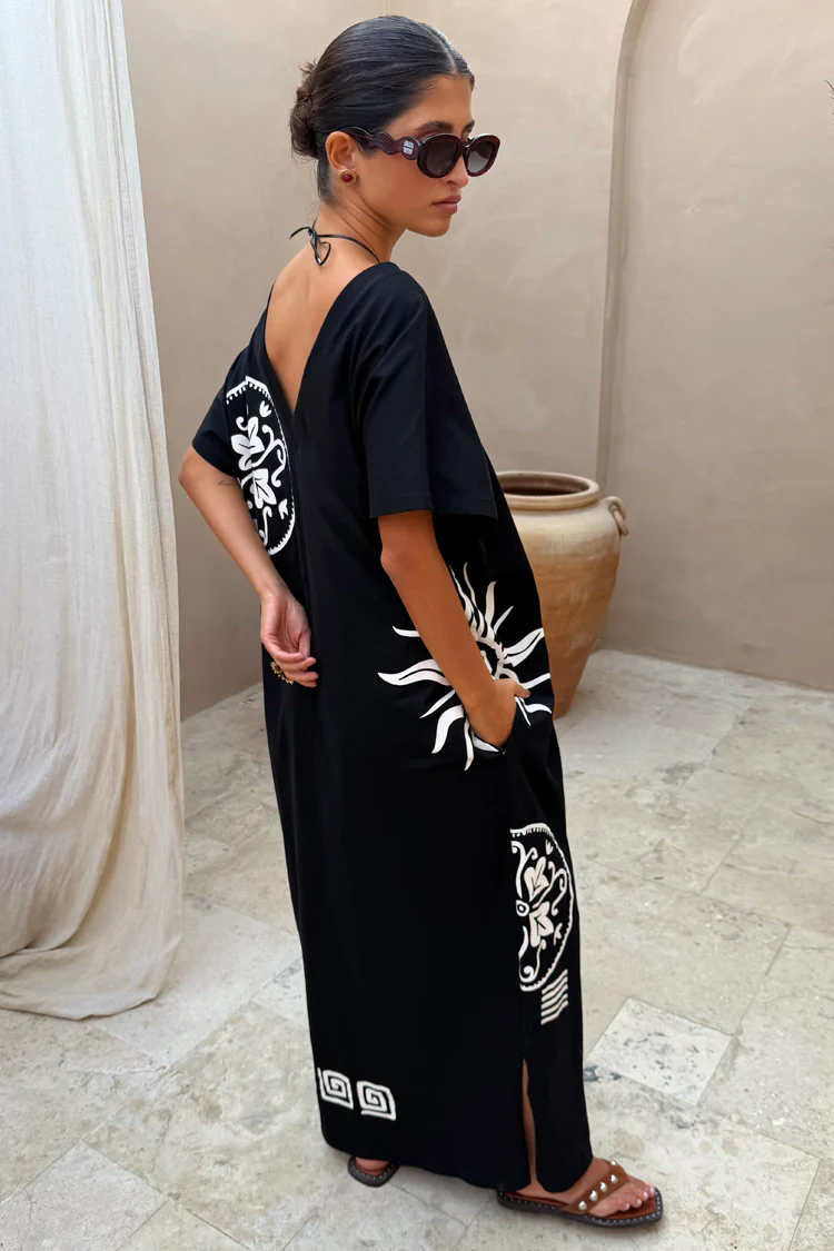 2104-black-dolce-vita-t-shirt-dress-3.webp Black Dolce Vita T-Shirt Dress