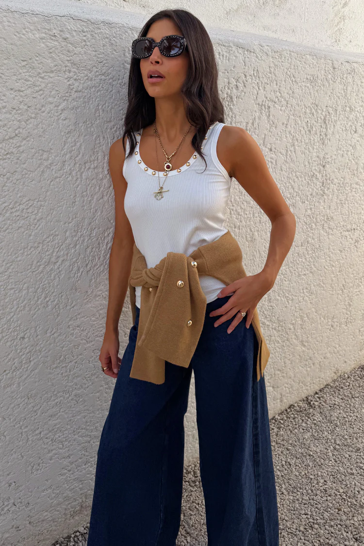 2776-xs-xs-variation-8.webp White Studded Rib Vest