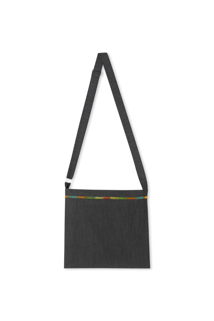 3182-charcoal-life-is-tough-honey-drainage-bag-10.webp Charcoal Life is Tough Honey Drainage Bag
