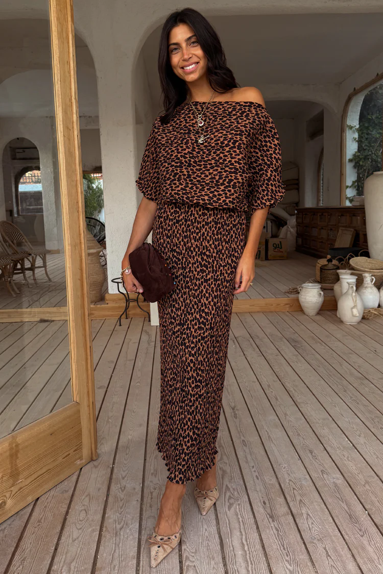 3718-lucia-leopard-tilly-dress-petite-6.webp Lucia Leopard Tilly Dress Petite