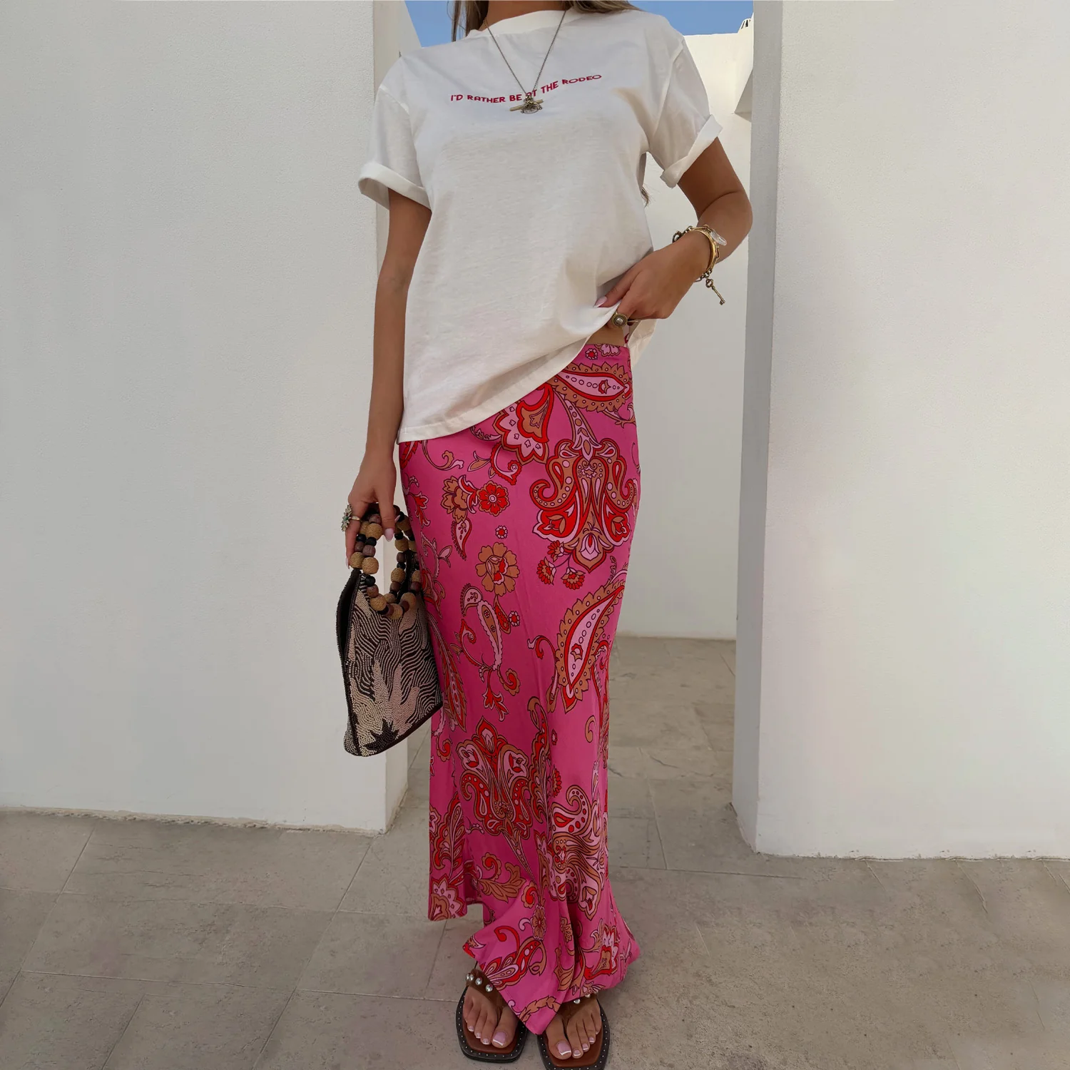 3987-pink-paisley-dorris-skirt-1.webp Pink Paisley Dorris Skirt