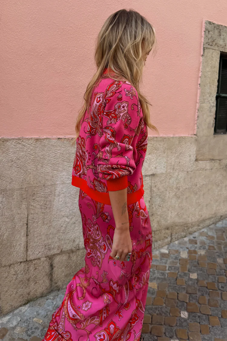 4000-pink-paisley-oslo-cardigan-7.webp Pink Paisley Oslo Cardigan