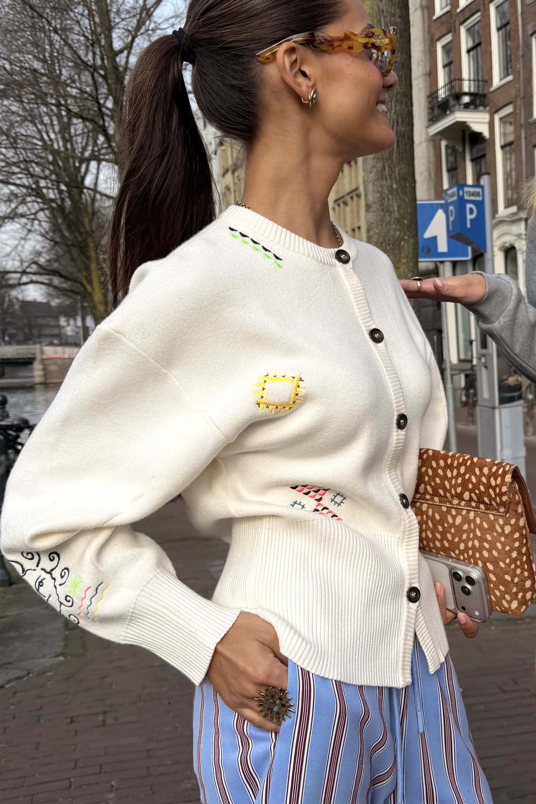 4238-xs-xs-variation-4.jpg Cream Neon Embroidered Darcy Cardigan