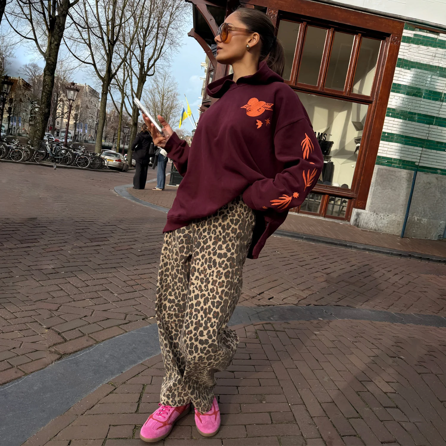 4278-leopard-barrel-jeans-1.webp Leopard Barrel Jeans