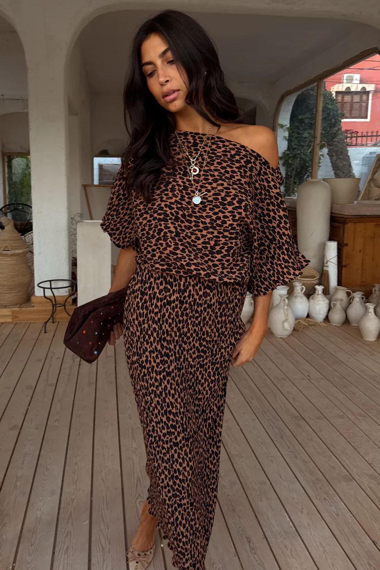 4312-lucia-leopard-tilly-dress-3.webp Lucia Leopard Tilly Dress