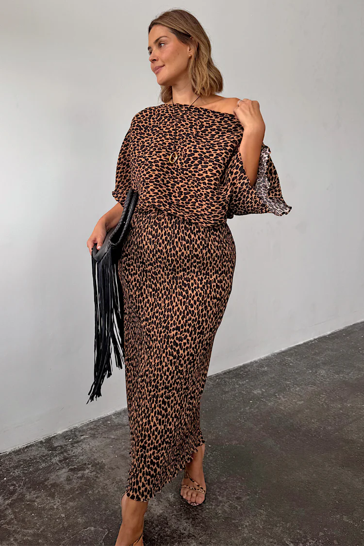 4312-lucia-leopard-tilly-dress-5.webp Lucia Leopard Tilly Dress
