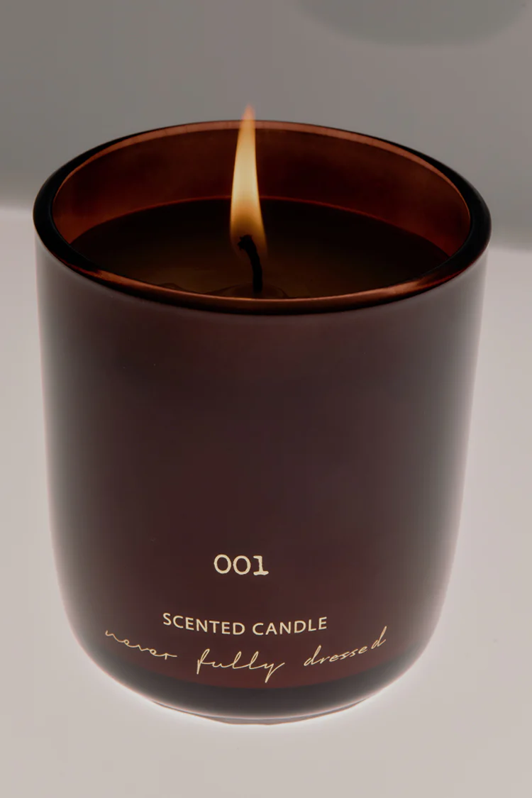 4400-nfd-eau-de-parfum-candle-001-8.webp NFD Eau De Parfum Candle 001