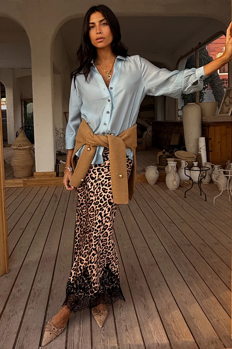 4508-leopard-lace-midi-maeva-skirt-4.webp Leopard Lace Midi Maeva Skirt