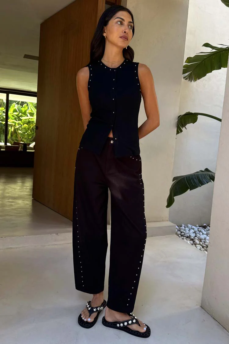 4536-black-studded-barrel-jeans-2.webp Black Studded Barrel Jeans
