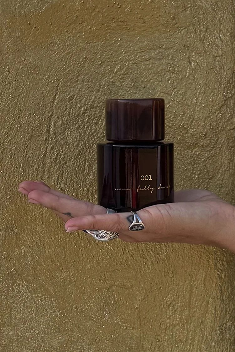 4608-nfd-eau-de-parfum-001-6.webp NFD Eau De Parfum 001