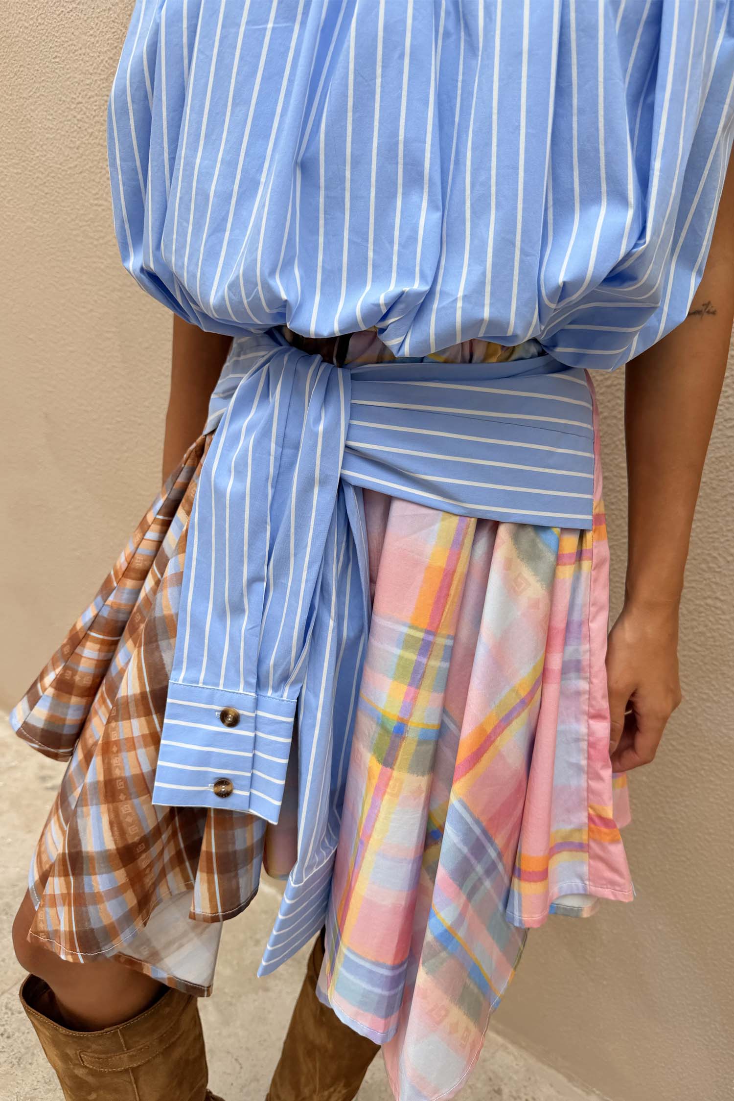 47-check-asymmetric-mini-skirt-with-stripe-detail-4.jpg Check Asymmetric Mini Skirt with Stripe Detail
