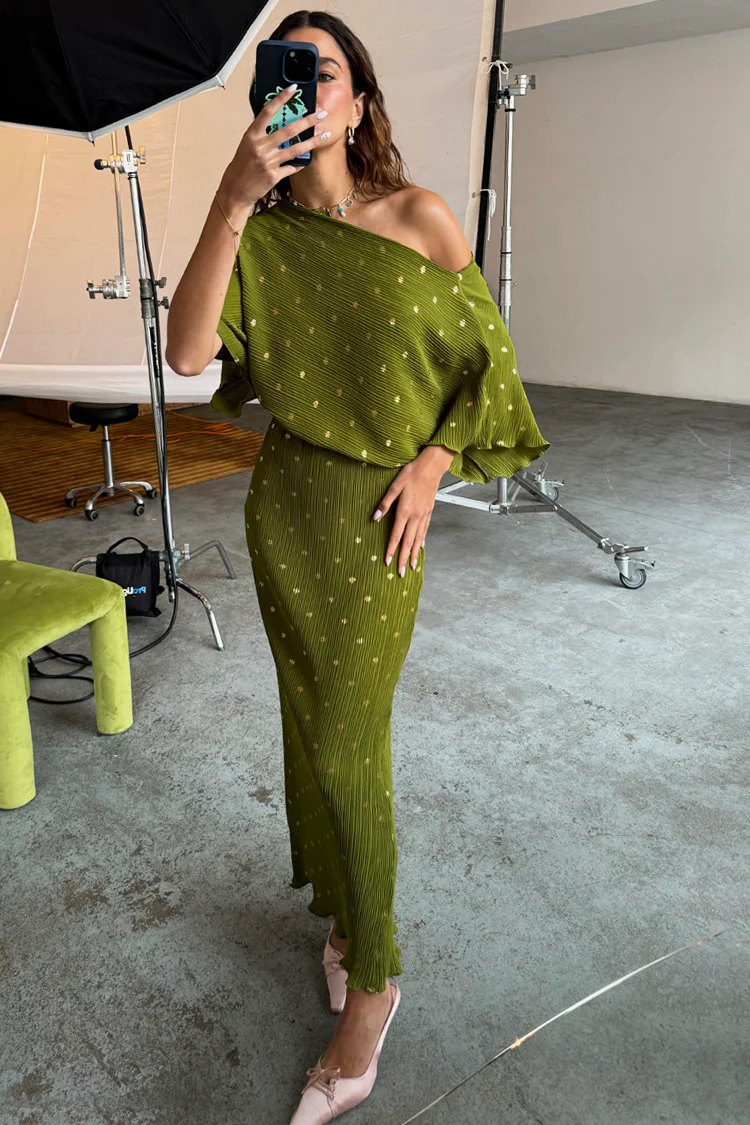 4820-olive-tilly-dress-4.webp Olive Tilly Dress