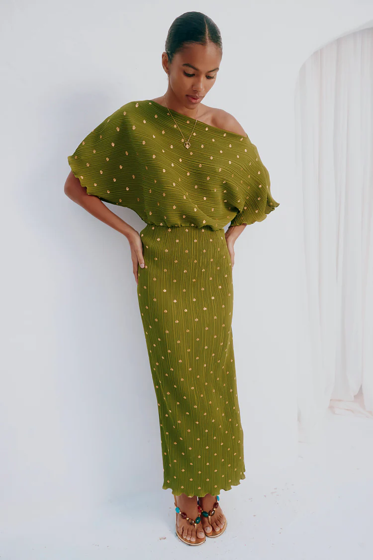 4820-olive-tilly-dress-7.webp Olive Tilly Dress