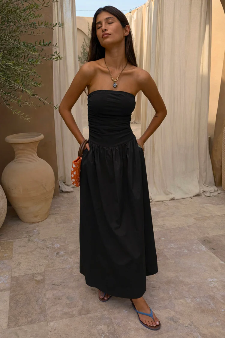 4878-black-lola-mid-axi-dress-2.webp Black Lola Mid-axi Dress