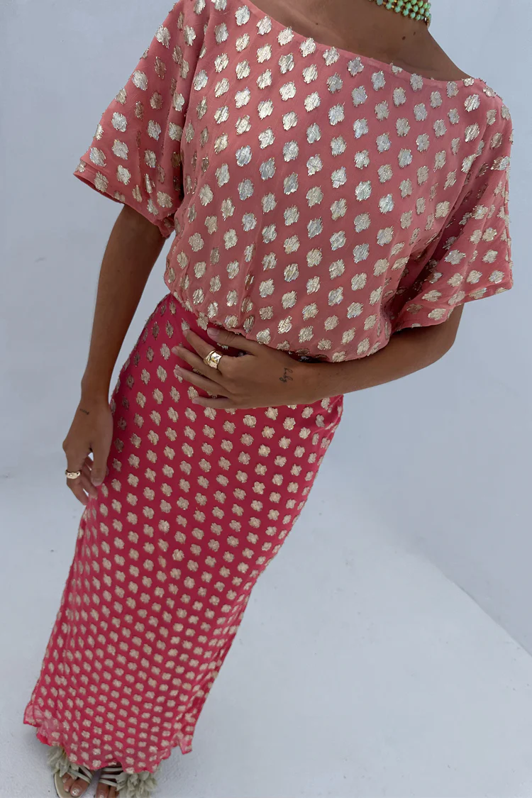 5271-dir-1679091c5a88-6-variation-10.webp Pink and Red Jacquard Tilly Dress