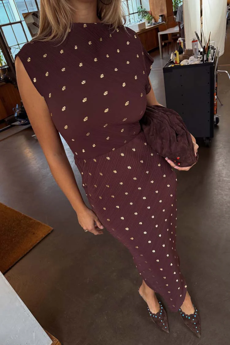 5510-xs-xs-variation-2.webp Chocolate Plisse Desiree Dress