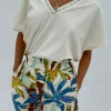 5637-dir-c9f0f895fb98-8-variation-2.webp Palm Elissa Shorts