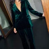 5851-emerald-velvet-blazer-8.webp Emerald Velvet Blazer