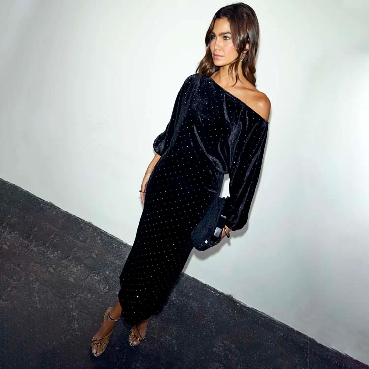6085-black-velvet-tilly-dress-1.webp Black Velvet Tilly Dress