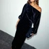 6087-dir-c9f0f895fb98-8-variation-2.webp Black Velvet Tilly Dress