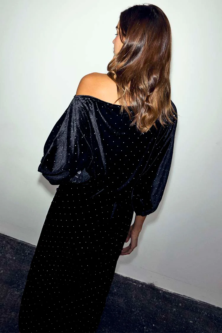 6087-dir-c9f0f895fb98-8-variation-5.webp Black Velvet Tilly Dress