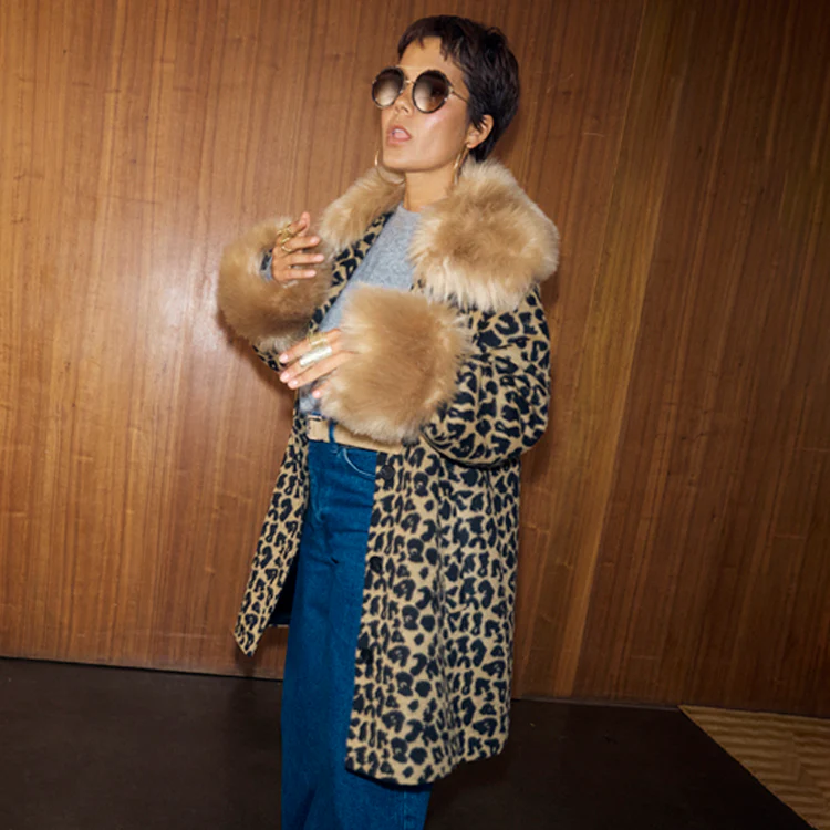 6167-leopard-coat-with-faux-fur-trims-1.webp Leopard Coat with Faux Fur Trims