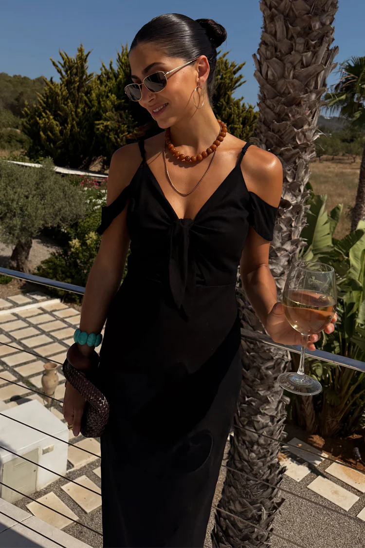 6564-black-cassie-dress-3.webp Black Cassie Dress
