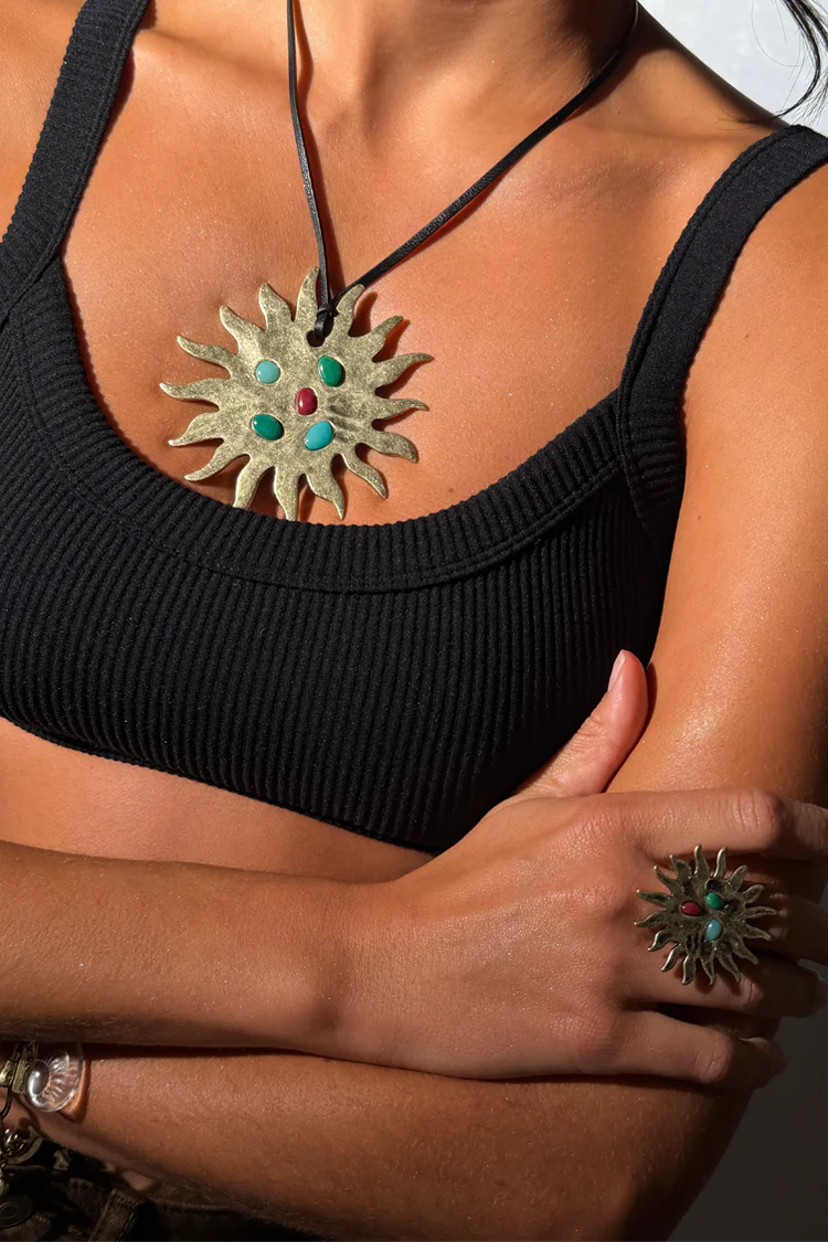 7125-deloris-sun-necklace-5.webp Deloris Sun Necklace