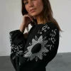 7992-dir-1679091c5a88-6-variation-5.webp Black Enchanted Lillie Top