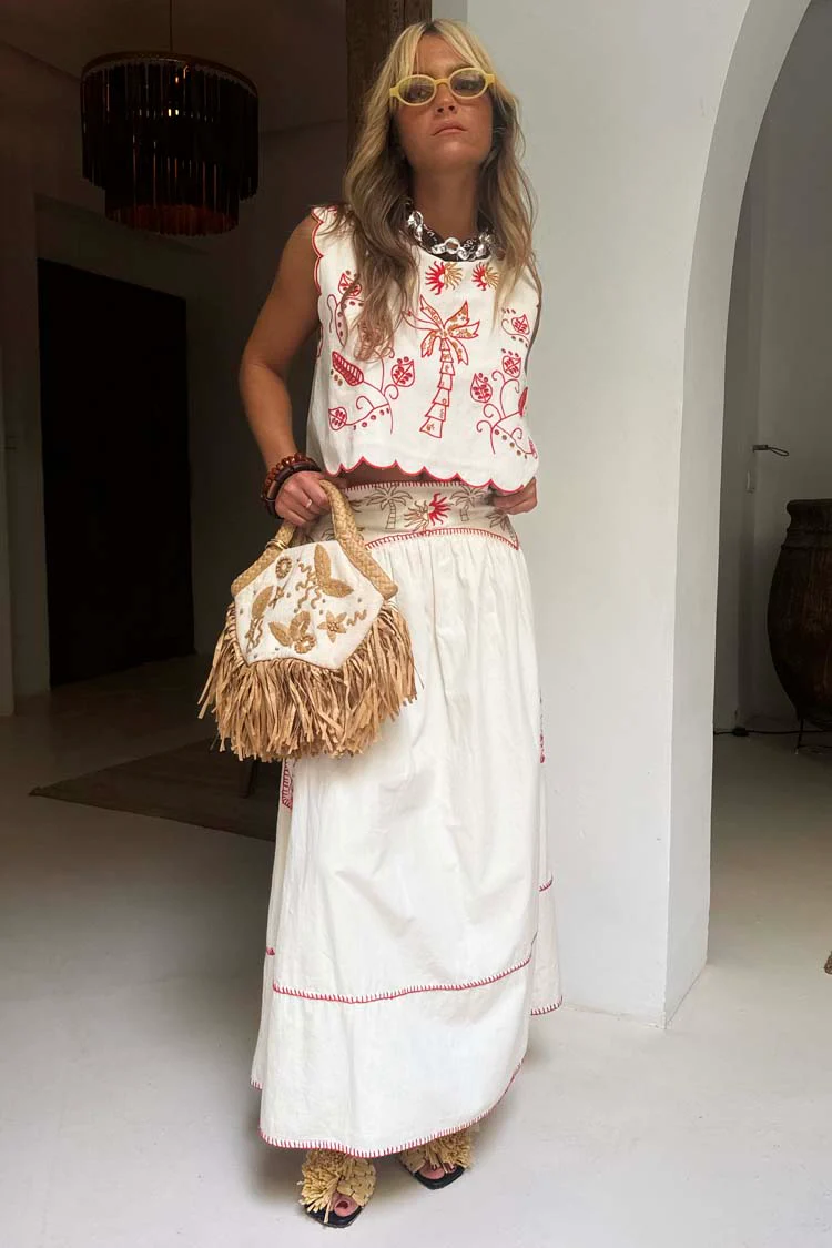 8024-dir-1679091c5a88-6-variation-7.webp Cream and Red Pollenca Skirt