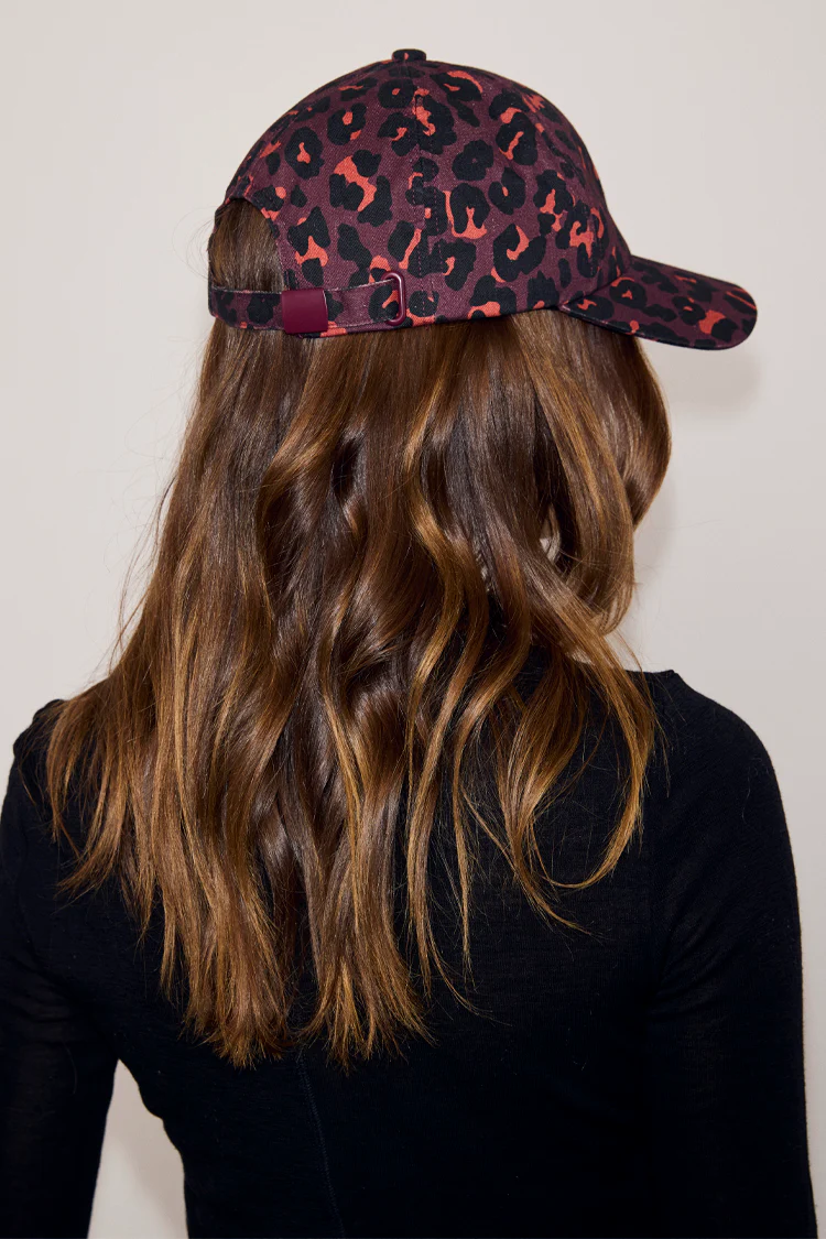 8060-dark-leopard-cap-6.webp Dark Leopard Cap