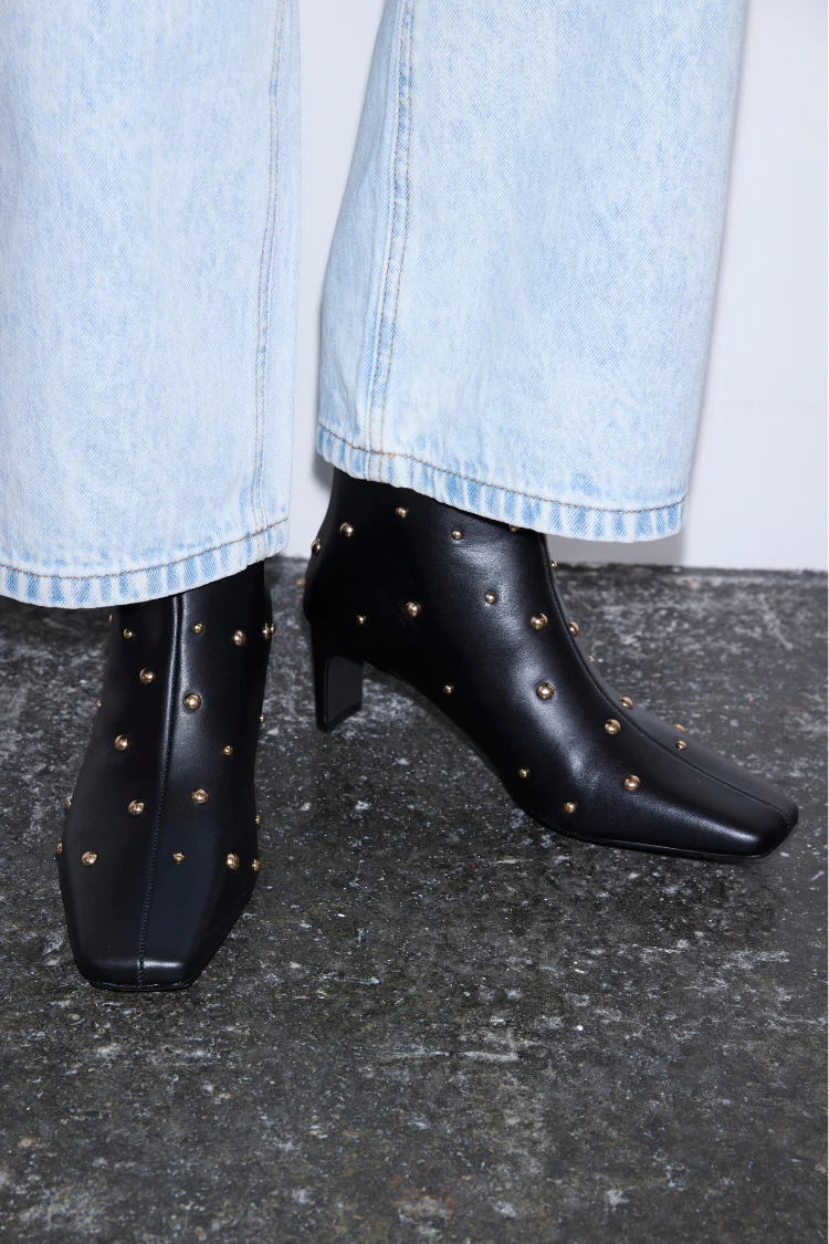 8460-black-leather-boots-with-gold-studs-4.webp Black Leather Boots with Gold Studs