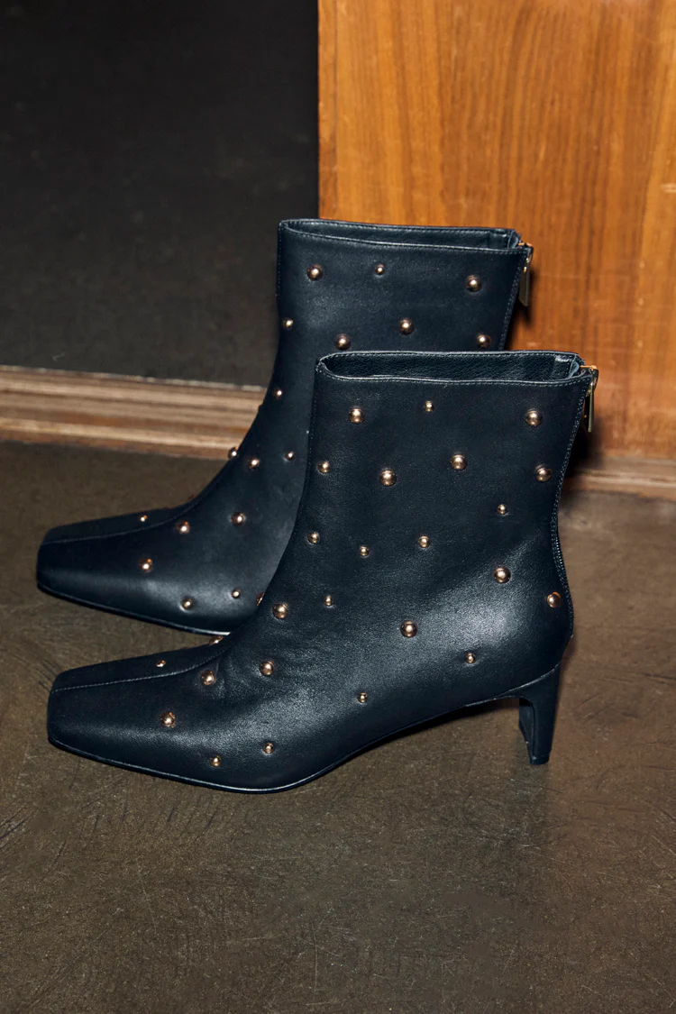 8460-black-leather-boots-with-gold-studs-5.webp Black Leather Boots with Gold Studs