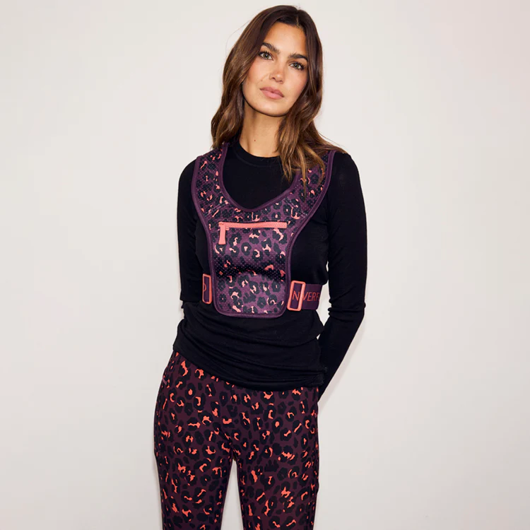 8469-leopard-running-bag-1.webp Leopard Running Bag
