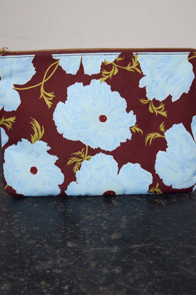 8602-blue-burgundy-poppy-laptop-case-4.jpg Blue & Burgundy Poppy Laptop Case