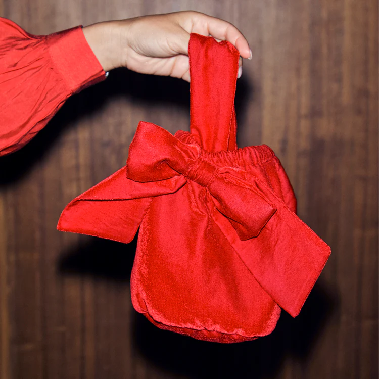 8635-red-velvet-bow-bag-1.webp Red Velvet Bow Bag